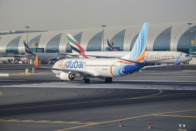 Pesawat Flydubai. Foto: Karol Ciesluk/Shutterstock