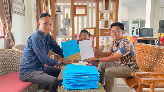 Kantah Sekadau melakukan koordinasi dengan BPKAD. Foto: Dok. Kantah Sekadau