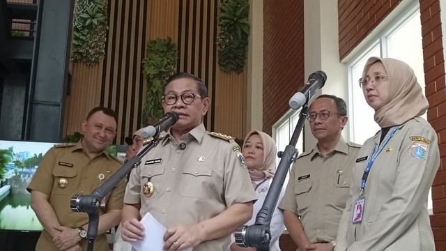 Gubernur Jakarta Pramono Anung dalam peresmian Rumah Pompa Sunter C, Jakarta Utara, Senin (26/5/2025). Foto: Zamachsyari/kumparan