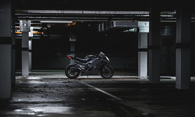 Ilustrasi Harga Motor Yamaha XSR 155   Sumber Unsplash/Conor Luddy