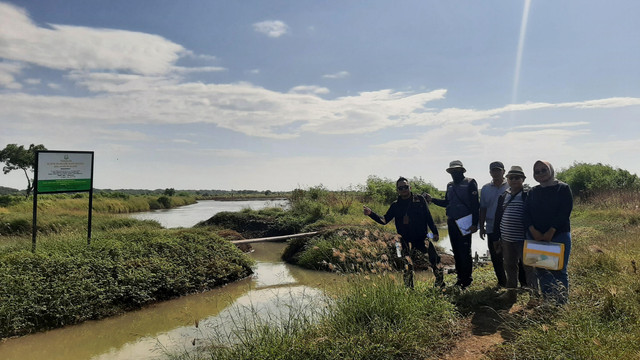 Kejagung melelang tanah milik terpidana kasus korupsi Asabri, Benny Tjokrosaputro, di kawasan Tangerang. Foto: Kejagung RI