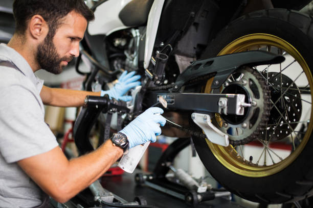 Ilustrasi Harga Ban Luar Motor Beat, Foto: Unsplash/M_a_y_a.
