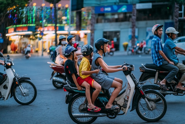 Harga Motor Husqvarna di Indonesia Pada Tahun 2025. Foto hanya ilustrasi. Sumber foto: Unsplash/Tron Le