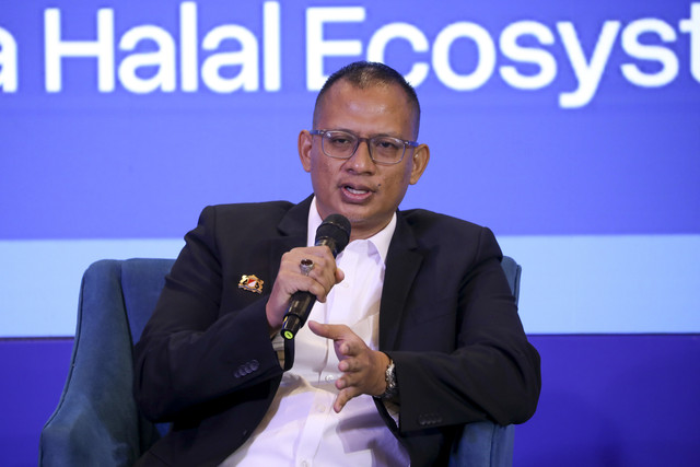 Wakil Ketua Bidang Pengembangan Ekonomi Syariah KADIN Indonesia Angga A. Adinegoro menjadi pembicara kumparan Halal Forum 2025 di Ballroom Artotel Mangkuluhur, Jakarta, Selasa (27/5/2025). Foto: Aditia Noviansyah/kumparan