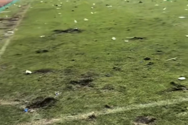 Kondisi sejumlah fasilitas rusak usai laga Persib melawan Persis di Stadion Gelora Bandung Lautan Api, Kota Bandung, Jawa Barat. Foto: Istimewa