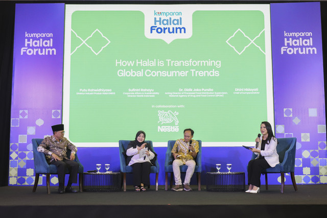 Suasana panel diskusi kumparan Halal Forum 2025 di Ballroom Artotel Mangkuluhur, Jakarta, Selasa (27/5/2025). Foto: Iqbal Firdaus/kumparan