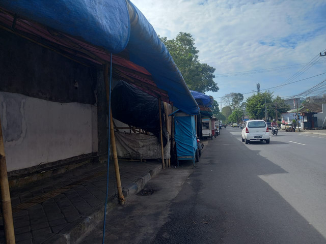 Foto diambil oleh penulis di Jalan Jawa, Jember, 28 Mei 2025