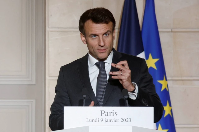 Profil Presiden Prancis Emmanuel Macron, Foto: Gonzalo Fuentes/REUTERS