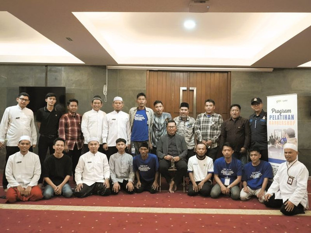 Difabel Bisa Berkarya, Program yang fokus pada pemberdayaan para sahabat difabel yang digagas oleh DT Peduli (Sumber : DT Peduli)