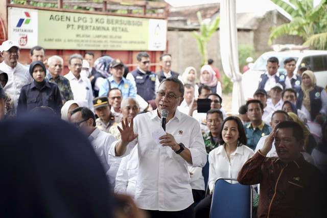 Menteri Koordinator Bidang Pangan Zulkifli Hasan (Zulhas) menghadiri peresmian Kopdes Merah Putih Bumi Sari di Kabupaten Natar, Lampung Selatan, Rabu (28/5/2025). Foto: Dok. Istimewa