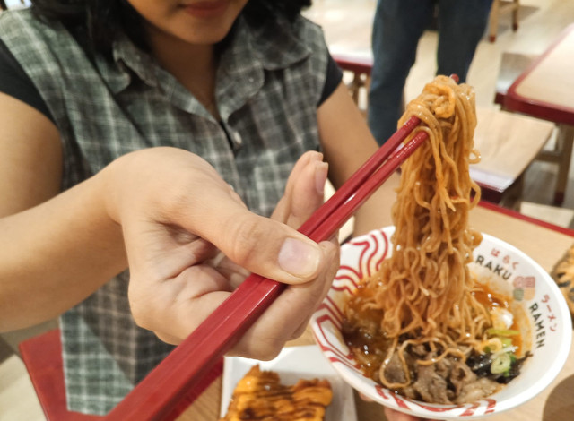 Ramen kuah pedas jadi kegemaran warga Surabaya. Foto: Masruroh/Basra