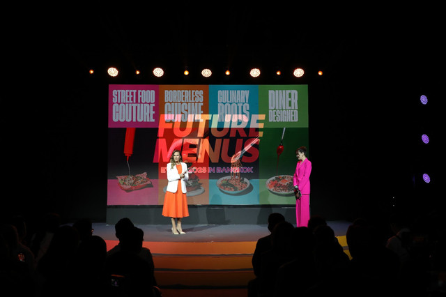 UFS Global CMO and SEA Cluster Lead menjelaskan tren terkini di industri kuliner melalui “Future Menu 2025”. Foto: dok. Unilever Indonesia