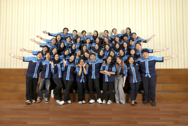 Paduan Suara Mahasiswa (PSM) Vocalista Paradisso UPN Veteran Yogyakarta yang video penampilannya di Jalan Prawirotaman Yogyakarta viral di media sosial. Foto: Dok. Pribadi