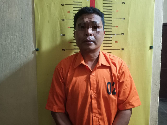 Pelaku pencurian yang berhasil diamankan. | Foto: Dok Humas Polres Pringsewu