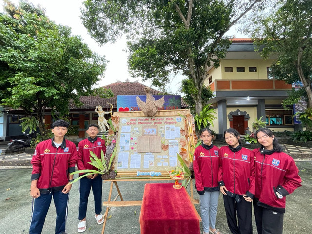 Photo: Tim Mading Jnana Yoga dari SMA Negeri 1 Amlapura ukir prestasi tingkat nasional (dok: Ketut Sudarma)