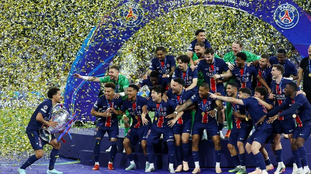 PSG raih treble pada musim ini usai juara Liga Champions. (REUTERS/Kai Pfaffenbach)