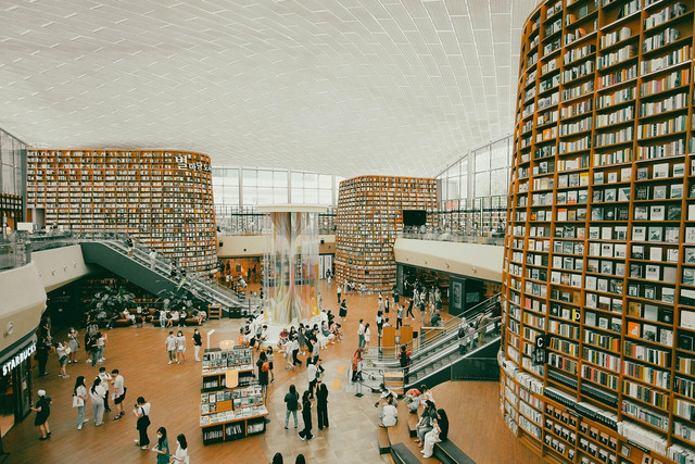 Perpustakaan Taman Ismail Marzuki Tutup Jam Berapa, Foto Hanya Ilustrasi, Bukan Gambar Sebenarnya, Sumber Foto: Pixabay/ Tran Thao An