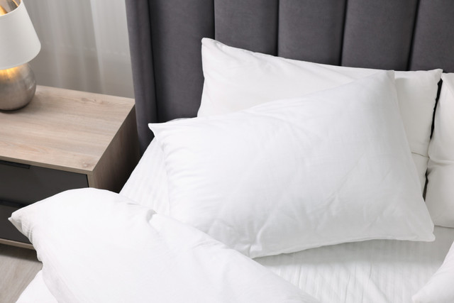 Ilustrasi bantal. Foto: Shutterstock
