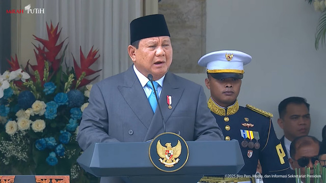 Presiden Prabowo Subianto menghadiri upacara Hari Lahir Pancasila di Gedung Pancasila Kemlu RI, Jakarta, Senin (2/6/2025). Foto: Youtube/Sekretariat Presiden
