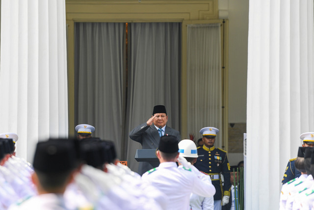 Presiden Prabowo Subianto memimpin upacara Hari Lahir Pancasila di Gedung Pancasila, Jakarta, Senin (2/6/2025). Foto: Muhammad Adimaja/ANTARA FOTO