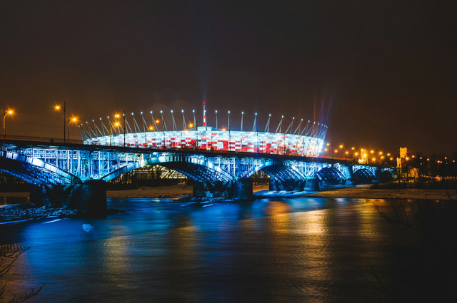 Wisata Malam Jakarta Selatan. Foto hanya ilustrasi, bukan tempat sebenarnya. Sumber: unsplash.com/Darek Roslaniec.