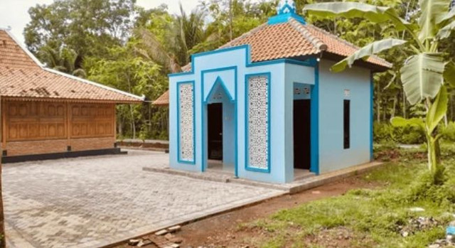 Musala biasanya disediakan oleh pengelola tempat rekreasi untuk keperluan ibadah salat bagi pengunjung yang beragama Islam. (Sumber: Shutterstock)