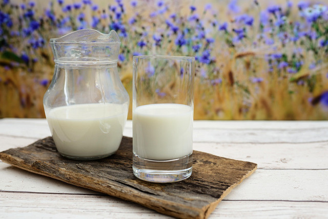 Ilustrasi susu formula terbaik untuk balita 1-3 tahun. Sumber : Pixabay/Conger Desain