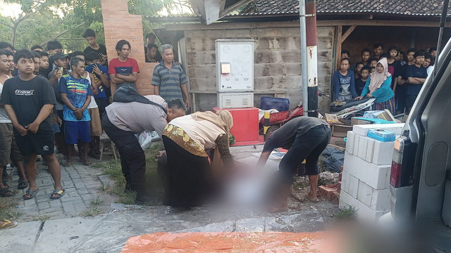 Kecelakaan lalu lintas di Jalan PUK Purwosari-Ngambon, turut Desa Pelem, Kecamatan Purwosari, Kabupaten Bojonegoro, Jawa Timur. Kamis (05/06/2025) (Aset: Istimewa)