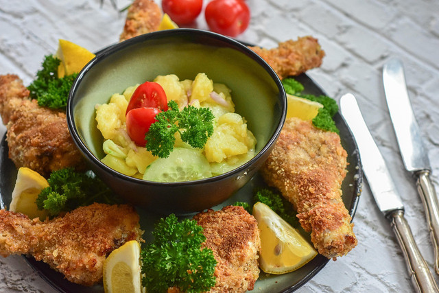 Makanan Enak di Wates. Foto hanya ilustrasi bukan tempat sebenarnya. Sumber: Pixabay/RitaE