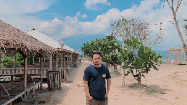Pantai Kedu Warna, Sumber: Somadi (Penulis)