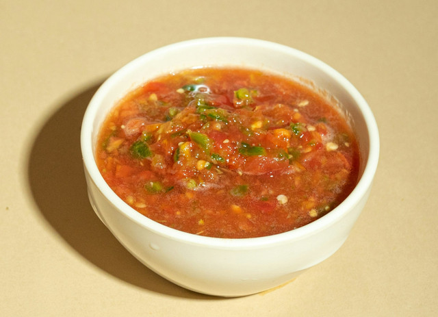 Ilustrasi Tips agar sambal teri tetap garing. Foto: Unsplash.com/FotografĂa de Alimentos's