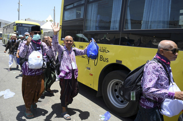 Jemaah haji mulai tinggalkan Mina menuju hotel masing-masing di Makkah. Foto: Dok. Media Center Haji 2025
