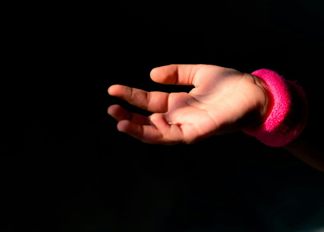 Ilustrasi Mitos Telapak Tangan Gatal Sebelah Kanan, Pexels/Varun Gaba