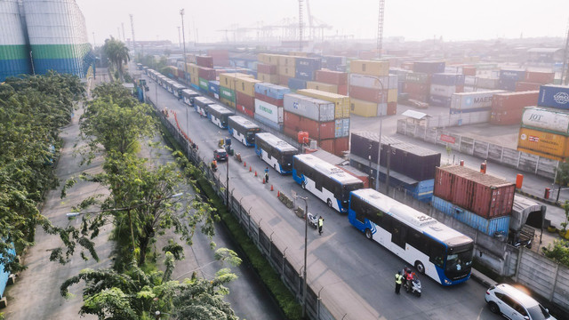 Bus listrik Zhongtong asal China yang diimpor Damri. Foto: DAMRI 