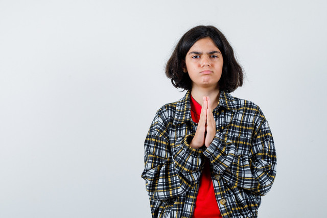 https://www.freepik.com/free-photo/young-girl-showing-namaste-gesture-checked-shirt-red-t-shirt-looking-serious-front-view_16376791.htm#fromView=search&page=1&position=0&uuid=898b33d9-c2df-4f60-bc45-6bf958a71bc6&query=maaf+sorry+free