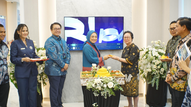 BRI meresmikan Sentra Layanan Prioritas Cirebon Kartini di Gedung BRI Kartini, Jl. Kartini No. 85, Kota Cirebon. Foto: Dok. BRI