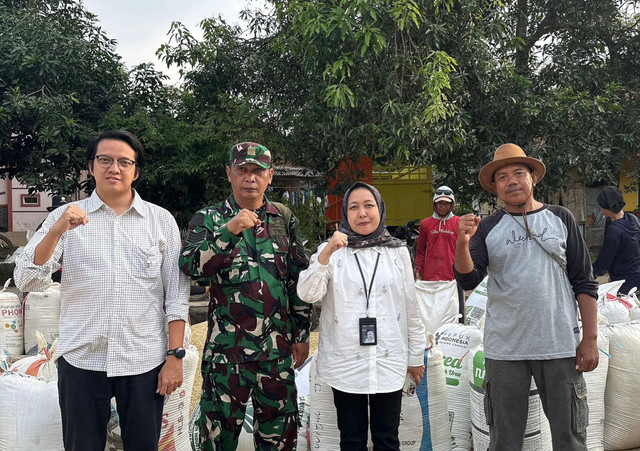 Bulog Indramayu berhasil serap gabah petani tertinggi se-Indonesia. Foto: Bulog Indramayu