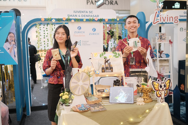 Pelajar Indonesia belajar soal menjadi wirausahawan muda berkait Zurich Entrepreneurship Program (ZEP). Foto: Zurich