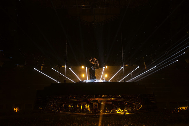 Jadwal dan Lokasi Konser Mariah Carey di Indonesia 2025. Foto hanya sebagai ilustrasi, bukan gambar sebenarnya. Sumber foto: Unsplash-Andrew Petrischev