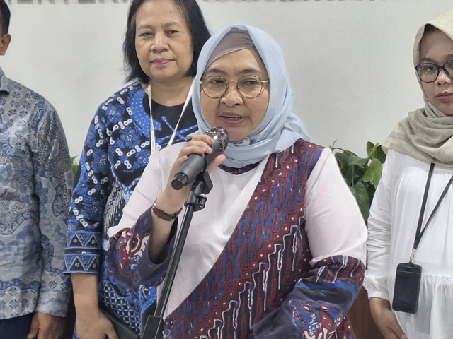 Deputi Bidang Koordinasi Usaha Pangan dan Pertanian, Widiastuti dalam konferensi pers di Kantor Kemenko Pangan, Jakarta Pusat (13/6/2025). Foto: Argya D. Maheswara/kumparan 