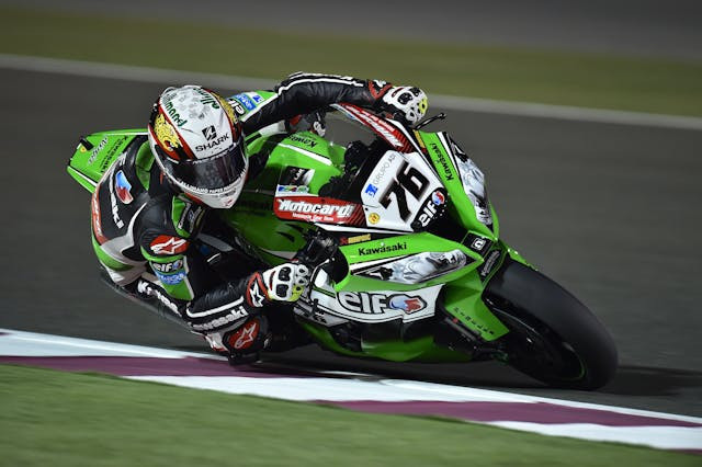 Ilustrasi cara nonton live streaming WSBK Emilia Romagna 2025. Sumber foto: Pexels/pixabay