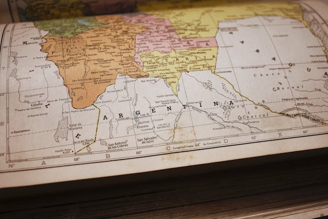 Geotagging adalah. Foto hanya ilustrasi, bukan tempat sebenarnya. Sumber: Pexels/Arturoaez225
