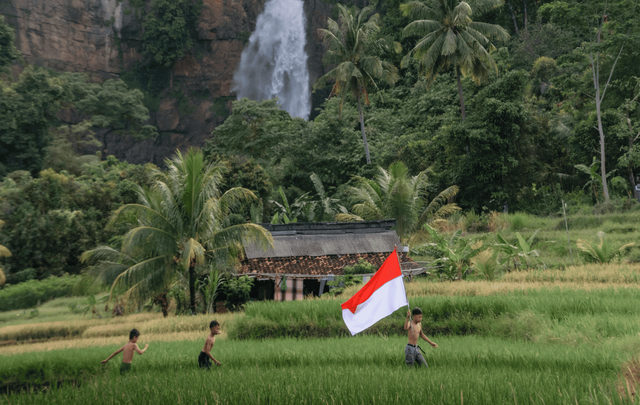 Ilustrasi Pendidikan Negeri Kita. Sumber: Foto Pribadi (Canva)