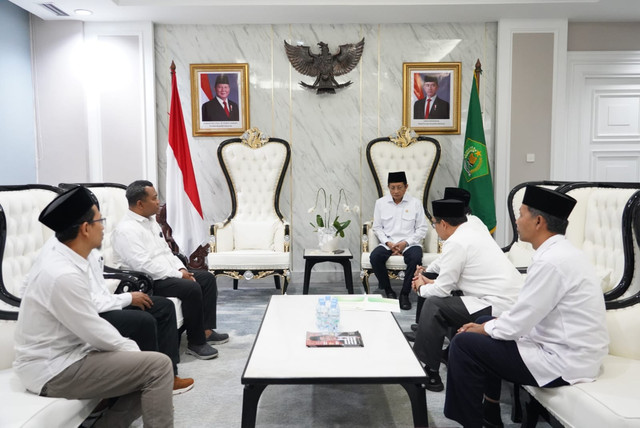 Menteri Agama RI menyampaikan gagasan tentang implementasi ekoteologi ke Rektor UIN Maulana Malik Ibrahim Malang