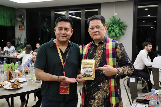 Pj Sekda Lampung, M. Firsada dalam acara Ramah Tamah bersama Direktorat Jenderal Amerika dan Eropa Kementerian Luar Negeri Republik Indonesia | Foto : Dok. Adpim