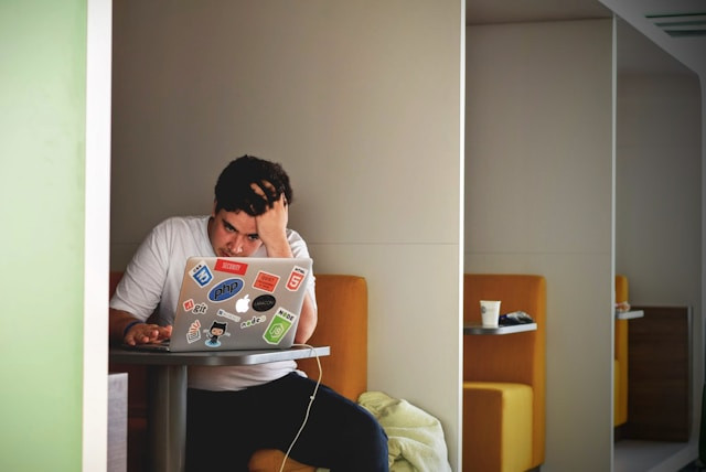 Menurut Konu, Faktor Apa yang Paling Mempengaruhi School Well-Being Siswa. Foto adalah ilustrasi. Sumber foto: Unsplash/Tim