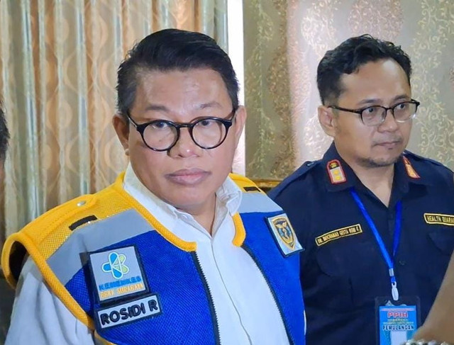Kepala Bidang Kesehatan Panitia Penyelenggara Ibadah Haji (PPIH) Debarkasi Surabaya Rosidi Roslan. Foto: Humas Kemenag Jatim
