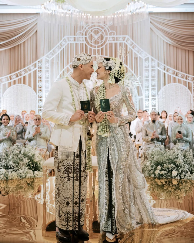 Pernikahan Al Ghazali dan Alyssa Daguise. Foto: Instagram/@alyssadaguise