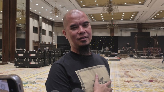 Musisi Ahmad Dhani Saat Ditemui di JCC Jakarta. Foto: Aprilandika Pratama/kumparan