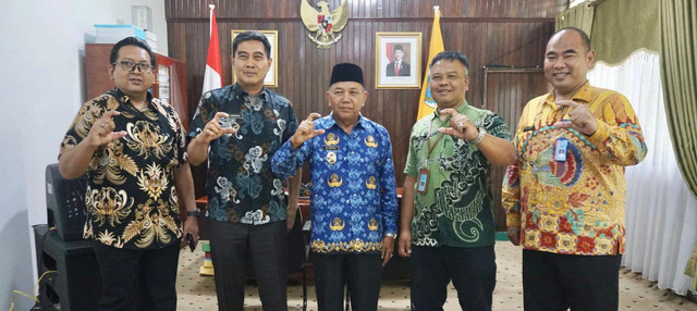 Foto Wabup Mempawah dan Kepala BNN Kalbar usai audiensi. Foto: Dok. Istimewa